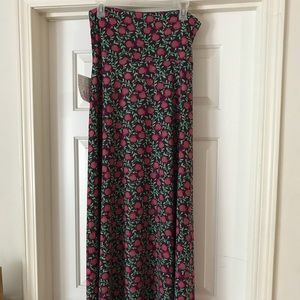LulaRoe Medium Maxi